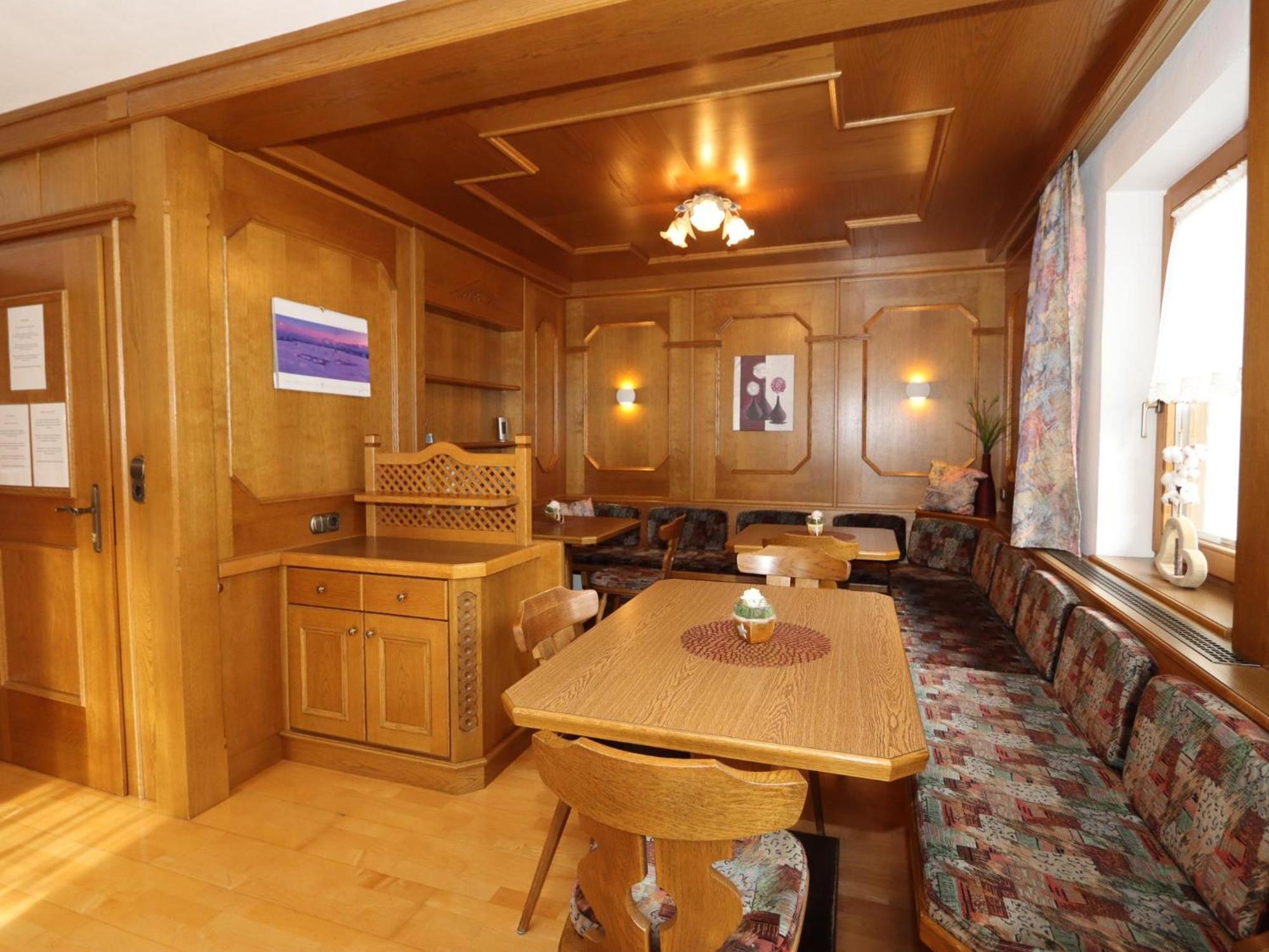 Haus Stock Apartment Цел ам Цилер Екстериор снимка