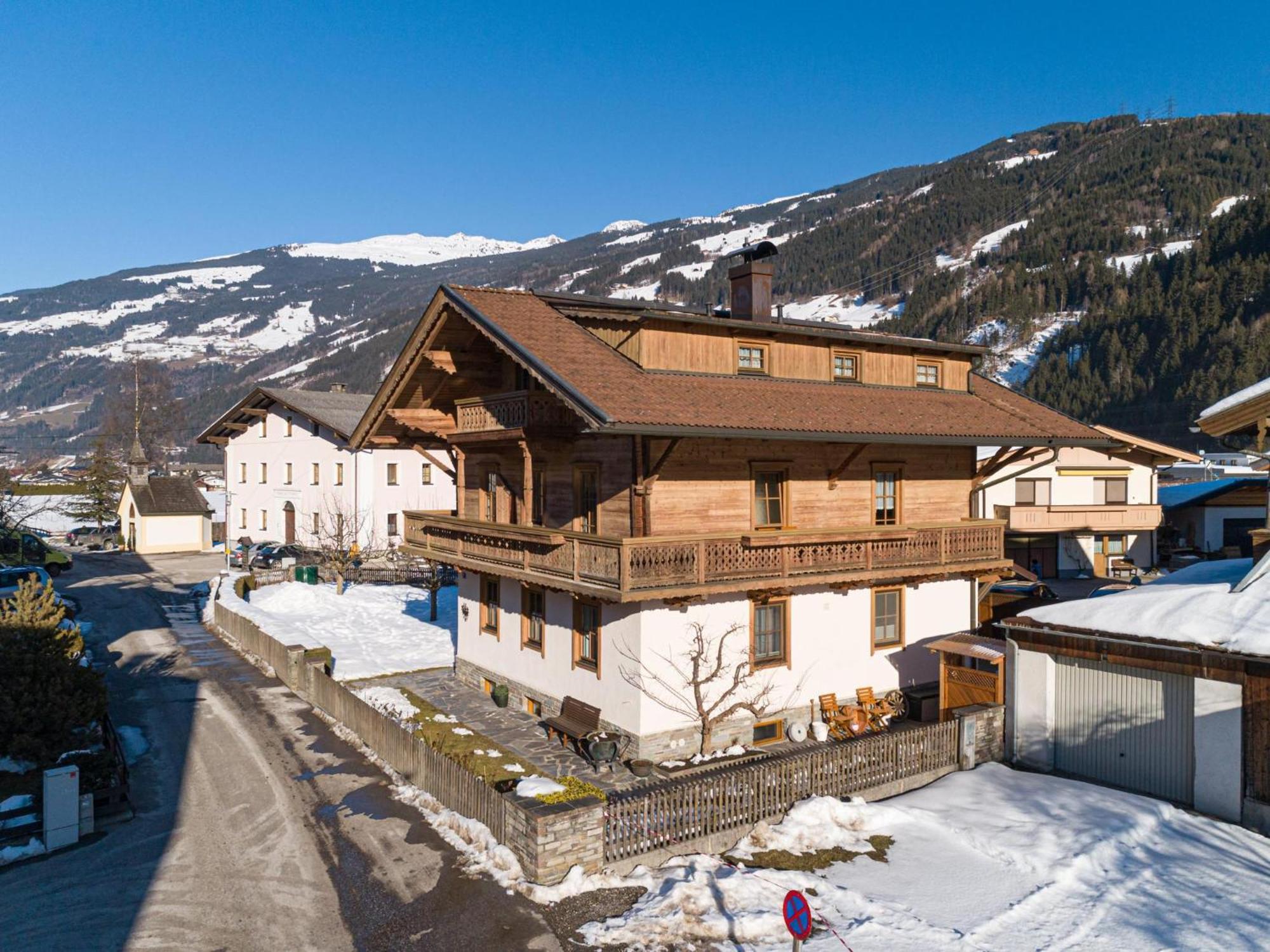Haus Stock Apartment Цел ам Цилер Екстериор снимка